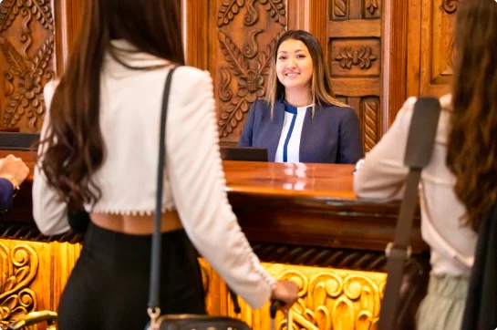 Front Of House Receptionist Jobs in Chazey Heath